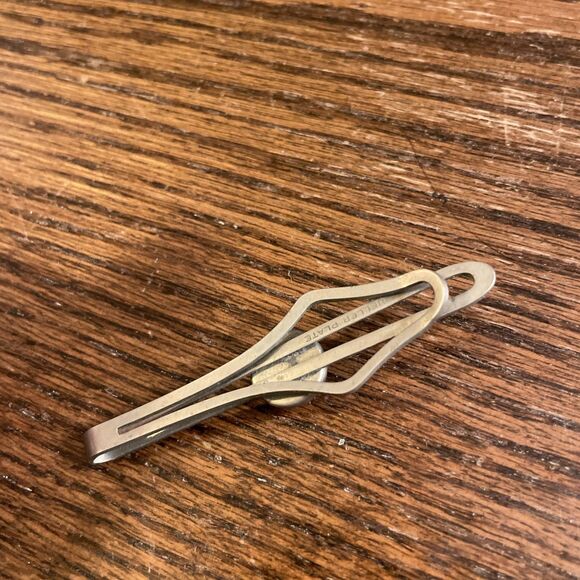 Vintage Heller Plate Silver Tone Tie Bar Red Cabochon Stone Star - Picture 3 of 5